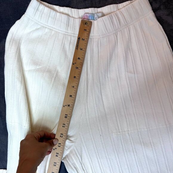 Free people beach Revolve Dana pant and top set size Medium - Picture 9 of 15